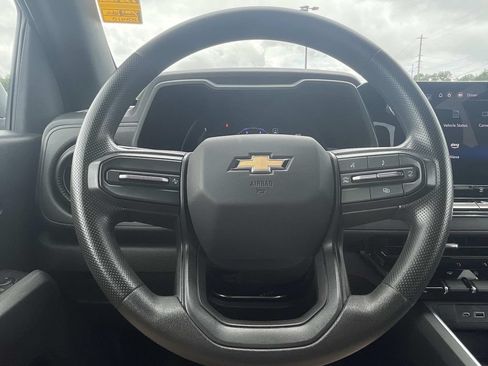 Used 2023 Chevrolet Colorado W/T w/ LPO, Pro Essentials Package RWD image 23
