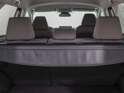 Used 2022 Toyota RAV4 XLE image 28