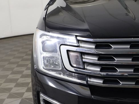 Used 2021 Ford Expedition Max Limited AWD/4WD image 18
