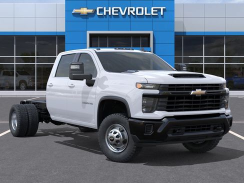 New 2025 Chevrolet Silverado 3500 W/T w/ WT Convenience Package AWD/4WD image 7