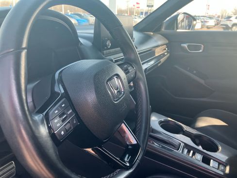 Used 2024 Honda Civic Sport image 9
