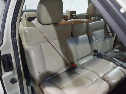 Used 2007 Ford F150 STX RWD image 14