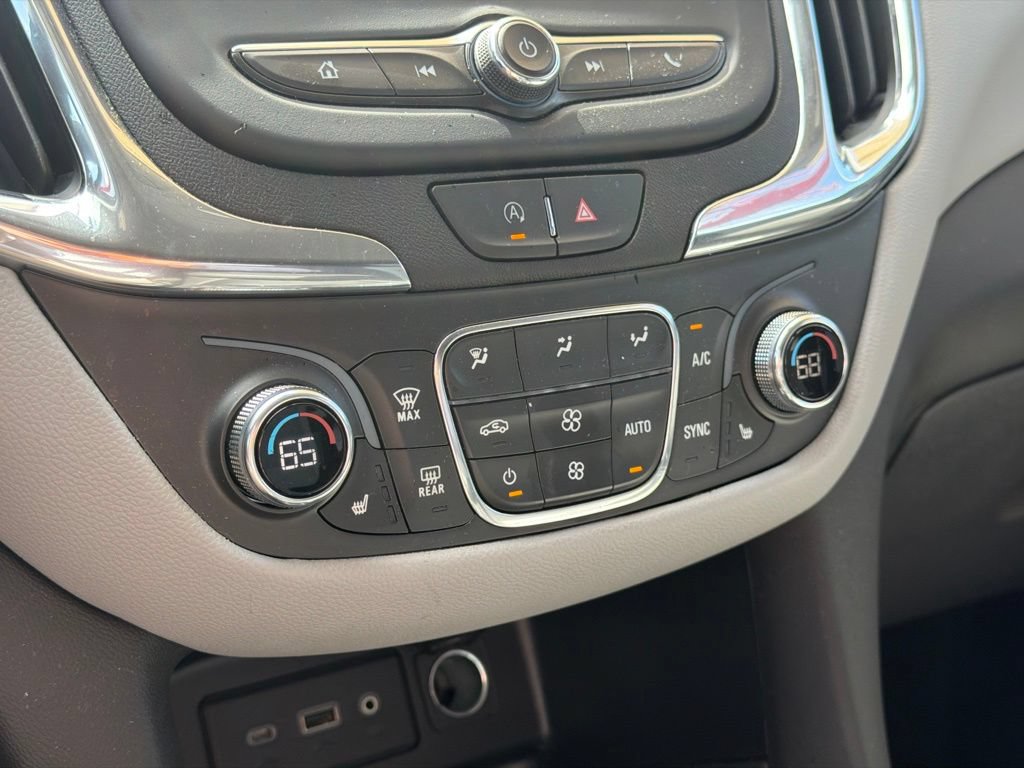 Used 2023 Chevrolet Equinox LT w/ Driver Convenience Package AWD/4WD image 35