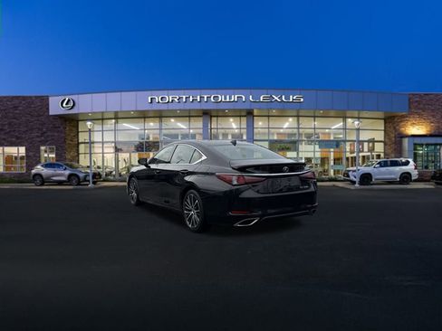 Used 2023 Lexus ES 350 350 w/ Premium Package image 22