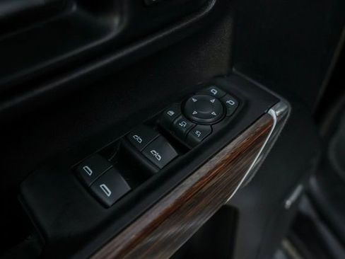 Used 2020 Chevrolet Silverado 2500 High Country w/ Z71 Off-Road Package AWD/4WD image 23