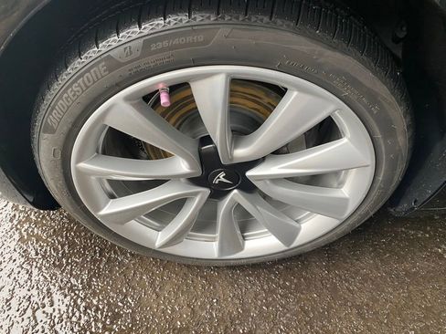 Used 2019 Tesla Model 3 Standard Range Plus RWD image 27