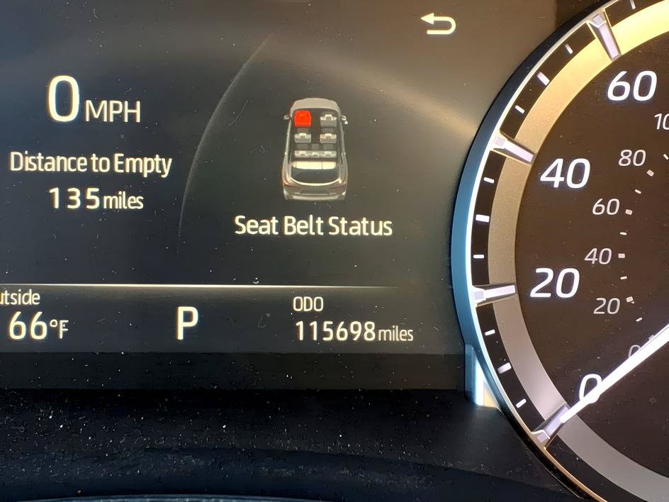 Used 2023 Toyota Highlander XLE FWD image 29
