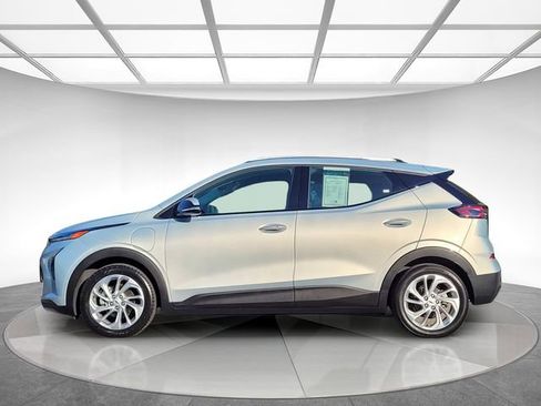 Used 2022 Chevrolet Bolt EUV LT image 8
