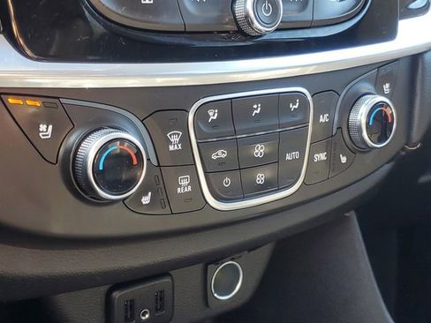 Used 2019 Chevrolet Traverse Premier w/ Redline Edition image 28