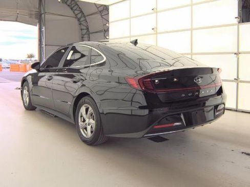 Used 2023 Hyundai Sonata SE FWD image 4