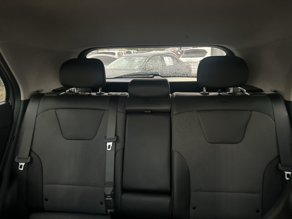 Used 2023 Kia Niro Wind FWD image 14