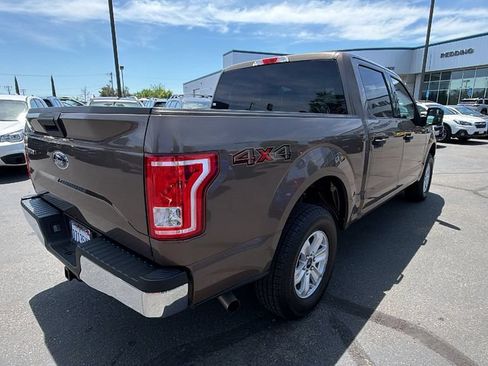 Used 2017 Ford F150 XLT AWD/4WD image 4