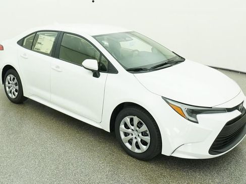 New 2026 Toyota Corolla LE FWD image 13