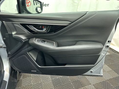 Used 2022 Subaru Outback Limited w/ Popular Package #2 image 11