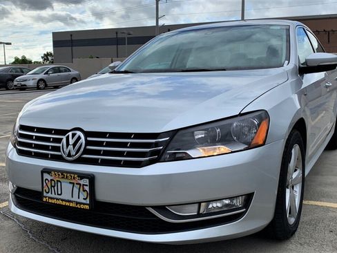 Used 2015 Volkswagen Passat 1.8T Limited Edition FWD image 1