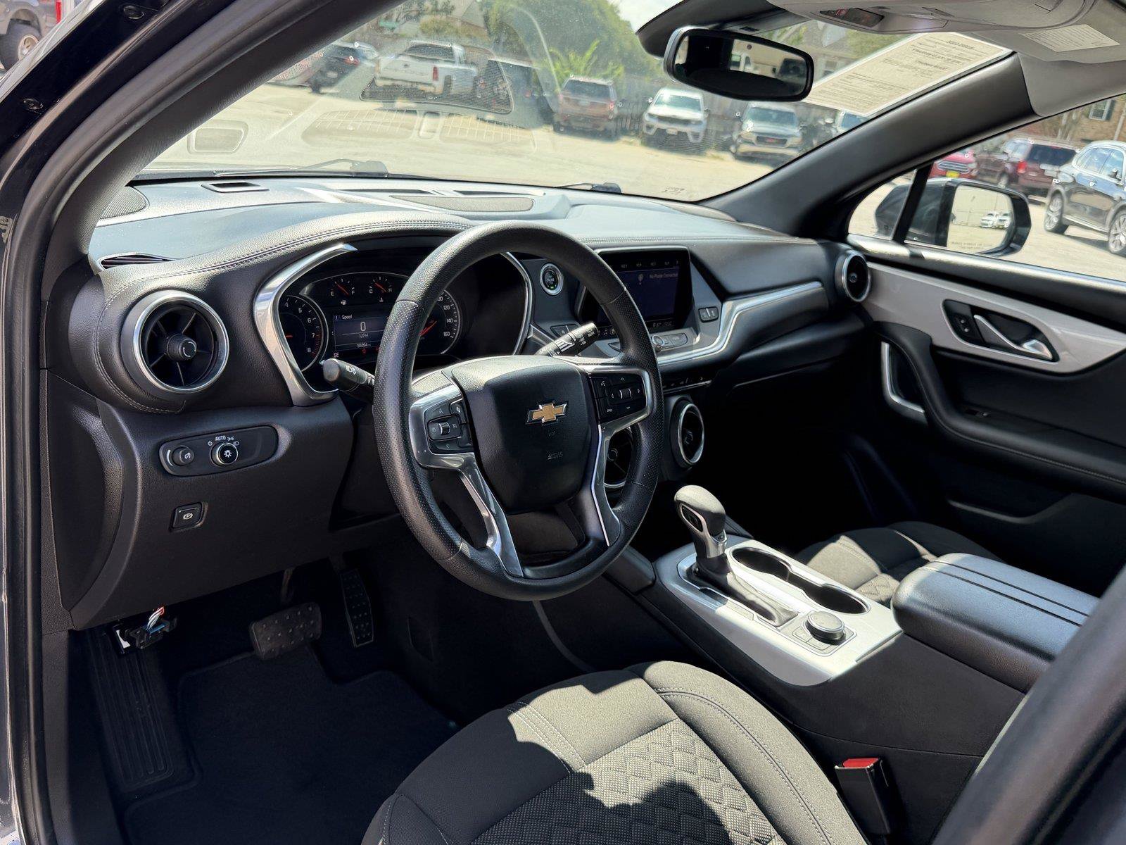 Used 2021 Chevrolet Blazer LT FWD image 16
