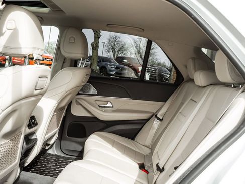 Used 2020 Mercedes-Benz GLE 350 4MATIC image 29