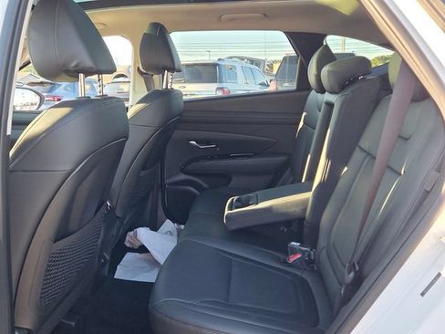Used 2026 Hyundai Tucson Limited FWD image 12