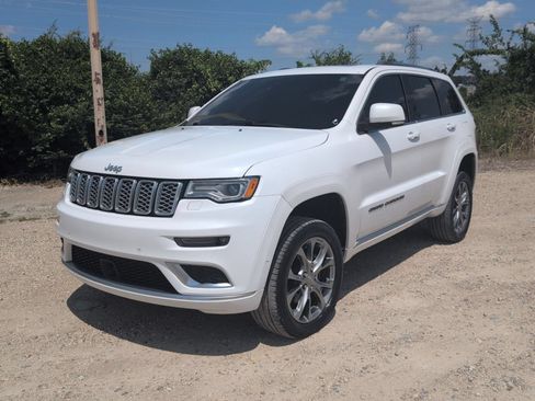 Used 2019 Jeep Grand Cherokee Summit AWD/4WD image 10