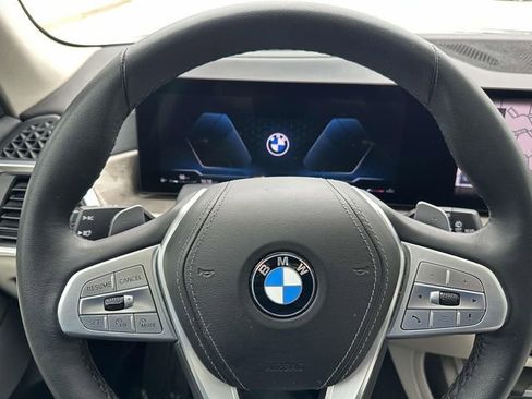 Certified 2023 BMW X7 xDrive40i w/ Executive Package image 30