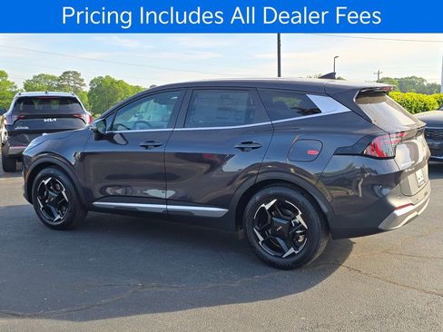 New 2026 Kia Sportage EX FWD image 5