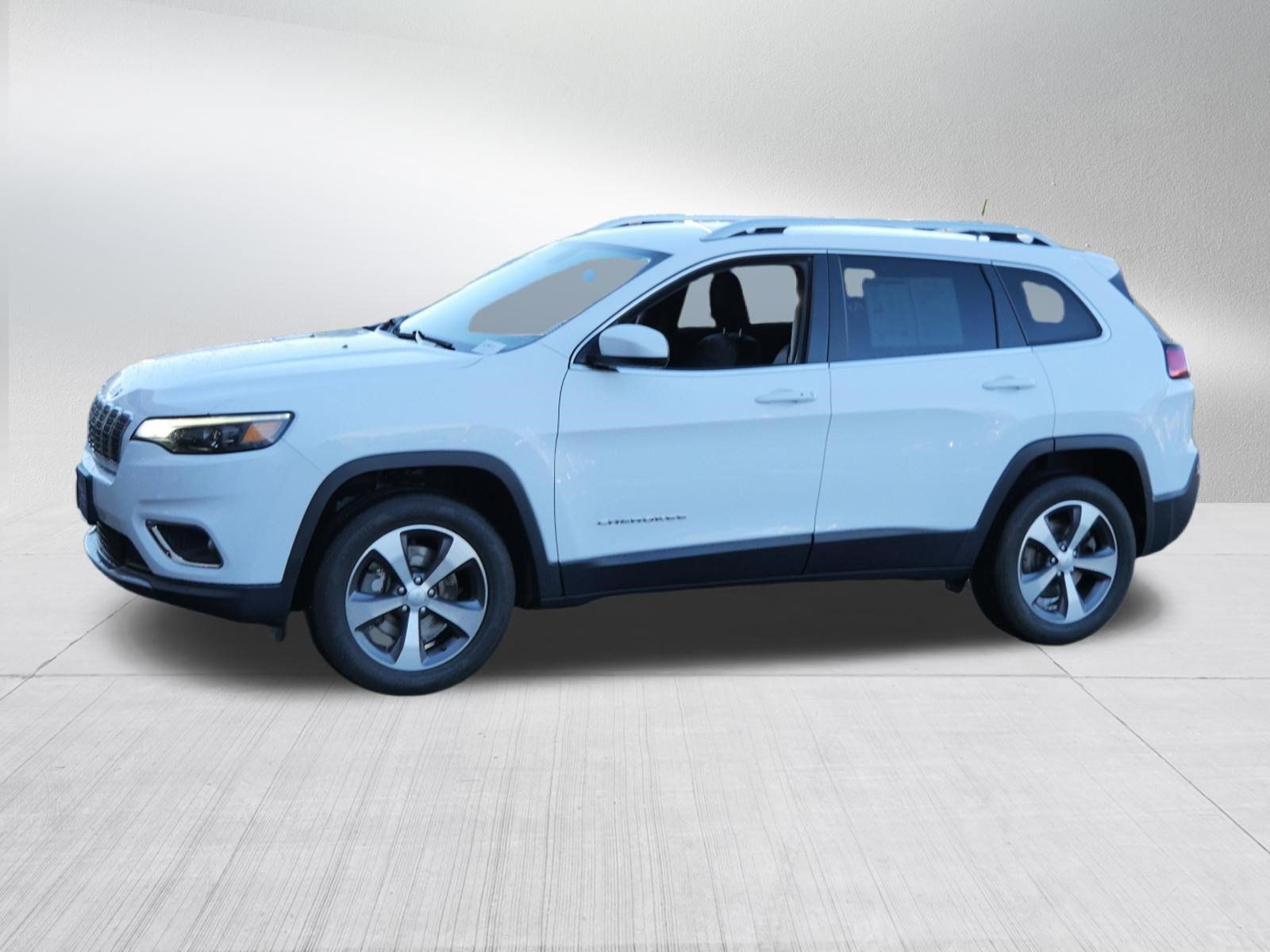 Used 2020 Jeep Cherokee Limited AWD/4WD image 3