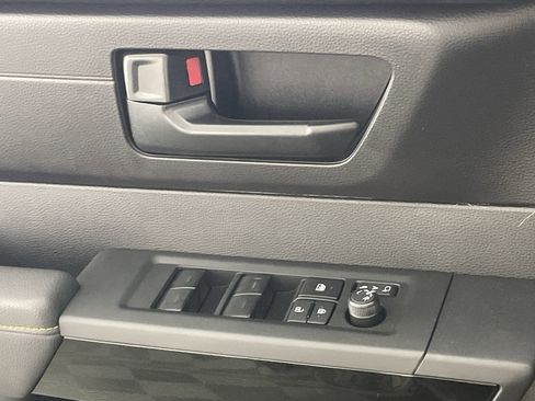 New 2026 Toyota Tundra Limited AWD/4WD image 16