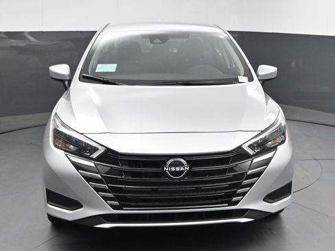 New 2025 Nissan Versa SV w/ Trunk Package image 2