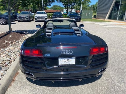 Used 2011 Audi R8 V10 AWD/4WD image 25