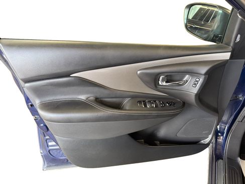 Used 2024 Nissan Murano SL AWD/4WD image 9