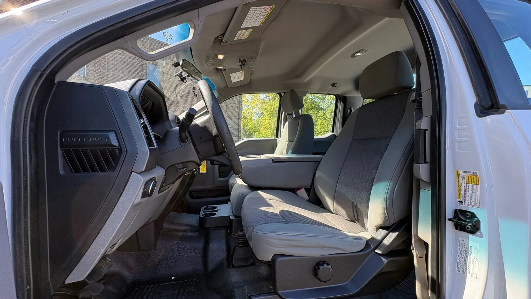Used 2019 Ford F250 XL w/ Power Equipment Group AWD/4WD image 2