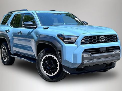 Used 2026 Toyota 4Runner TRD Off-Road Premium AWD/4WD image 2
