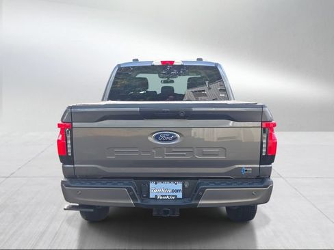 Used 2023 Ford F150 Lightning XLT AWD/4WD image 4