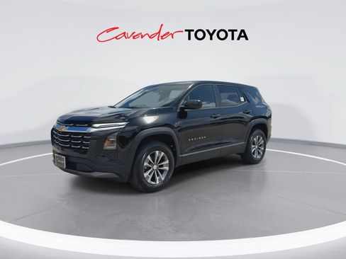Used 2026 Chevrolet Equinox LT FWD image 4