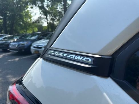 Used 2025 Subaru Forester Premium AWD/4WD image 15