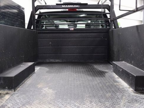 Used 2022 Ford F350 XL w/ Power Equipment Group image 14