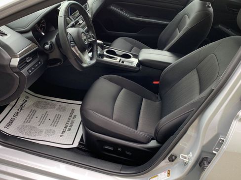 Certified 2024 Nissan Altima 2.5 SV w/ SV Premium Package AWD/4WD image 16