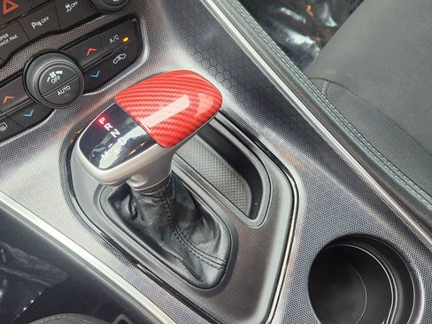 Used 2018 Dodge Challenger R/T Scat Pack RWD image 11