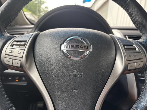 Used 2014 Nissan Altima 2.5 SL w/ Technology Package FWD image 27