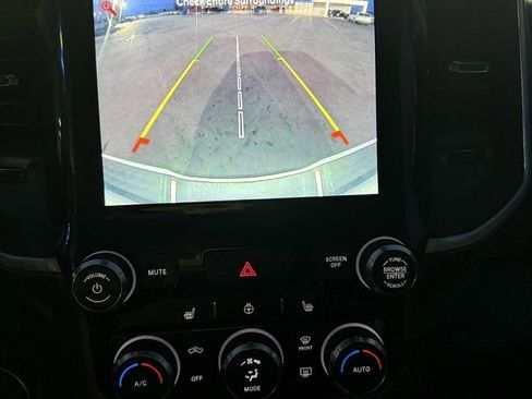 Used 2022 RAM 2500 Big Horn w/ Level C Equiment Group image 14