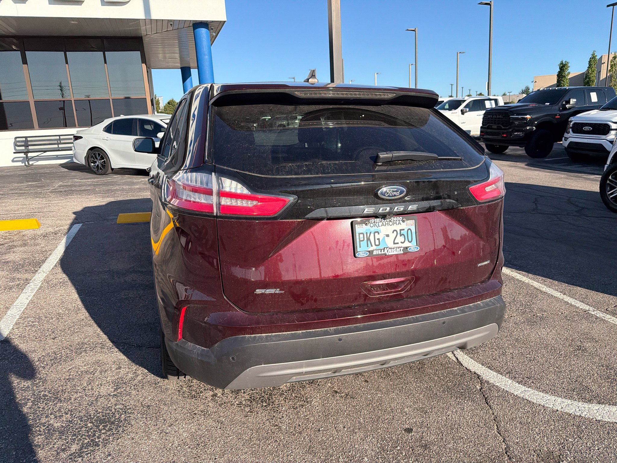 Used 2021 Ford Edge SEL AWD/4WD image 7
