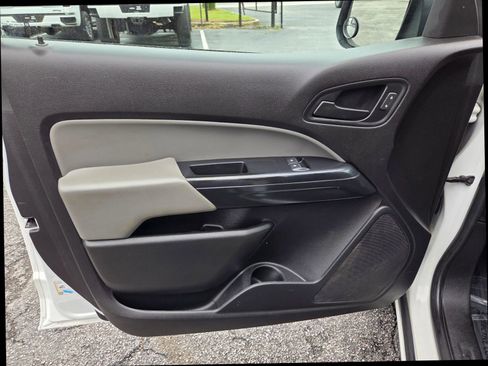 Used 2019 Chevrolet Colorado W/T w/ WT Convenience Package RWD image 22