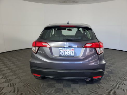Used 2021 Honda HR-V LX image 5