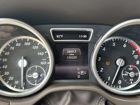 Used 2015 Mercedes-Benz ML 350 2WD image 27