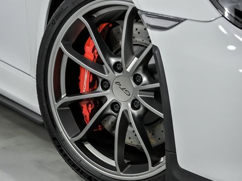 Used 2016 Porsche Cayman GT4 image 4