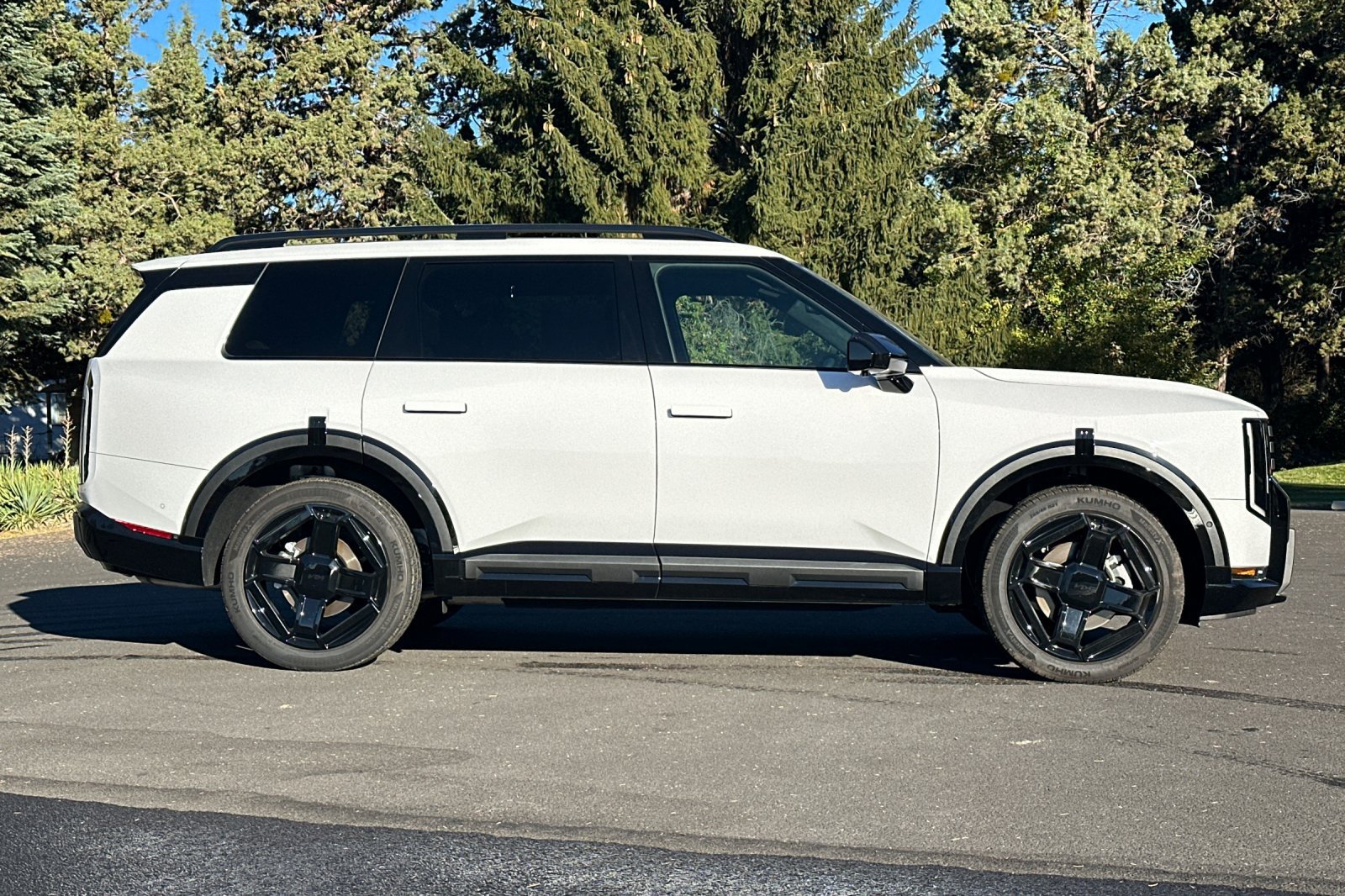 Used 2027 Kia Telluride SX Prestige X-Line AWD/4WD image 3