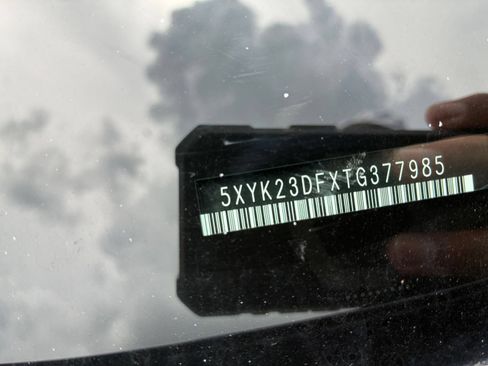 Used 2026 Kia Sportage LX FWD image 24