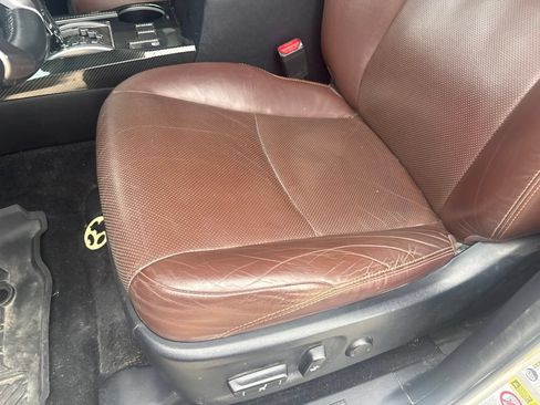 Used 2016 Toyota 4Runner Limited AWD/4WD image 13