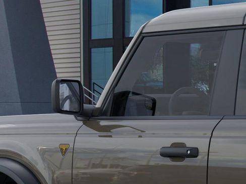 New 2025 Ford Bronco Badlands image 22