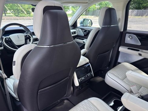 Used 2021 Lincoln Aviator Black Label w/ Dynamic Handling Package AWD/4WD image 27